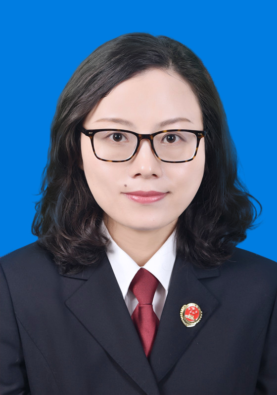 蓝底赵静.jpg